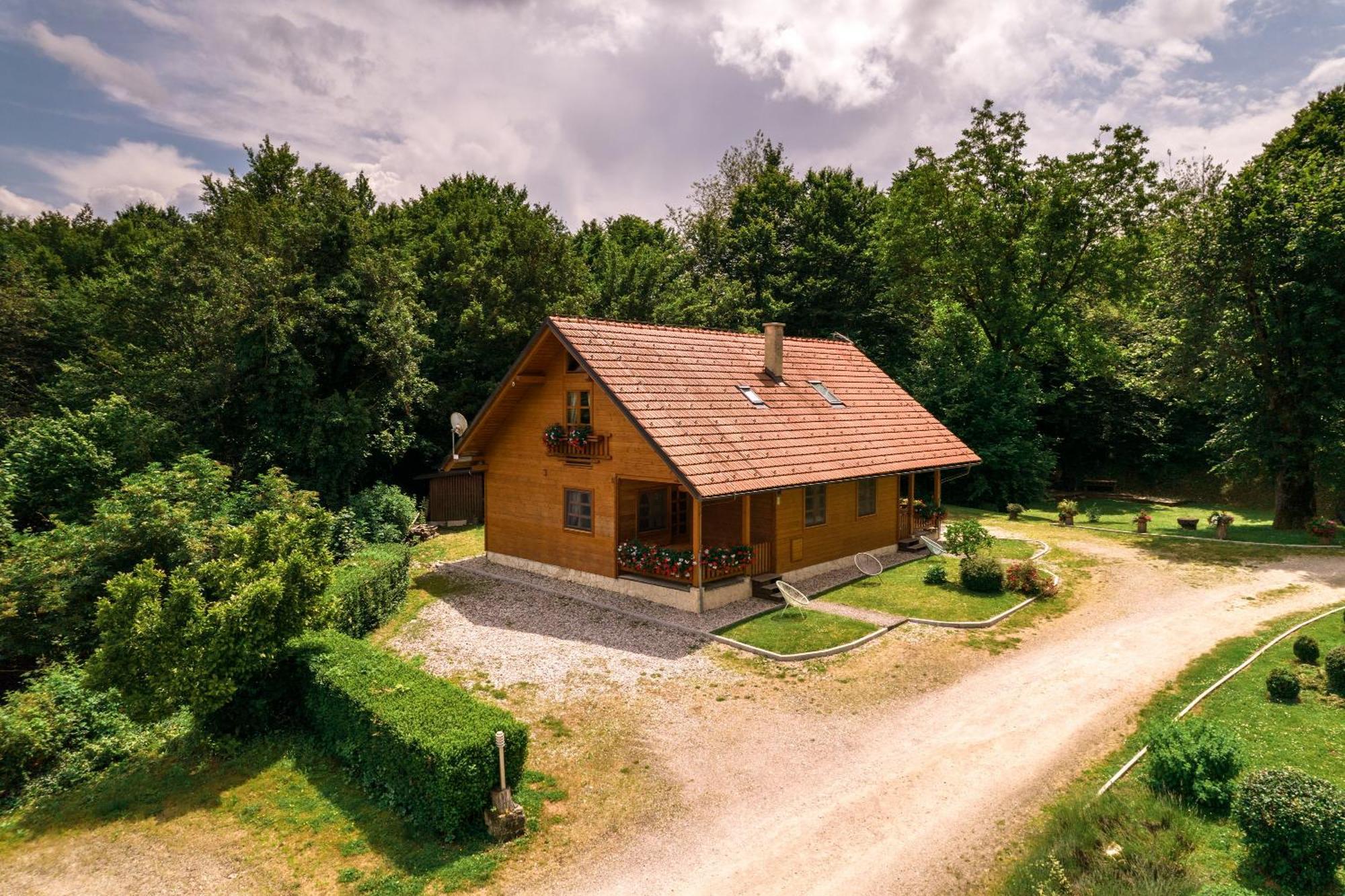 Apartment Ranch Jelov Klanac